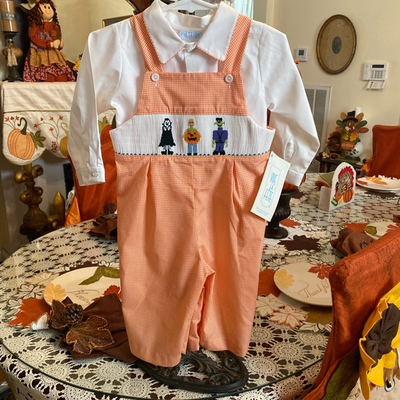 NWT Vive La Fete Smocked Infant Boys Halloween theme Longall size 12 months - Picture 4 of 16